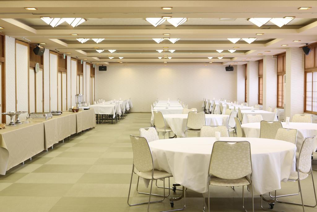Hotel Sankeien Sapporo Eksteriør bilde