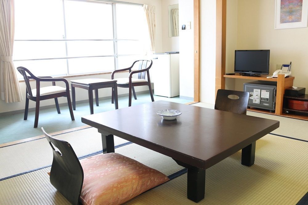 Hotel Sankeien Sapporo Eksteriør bilde