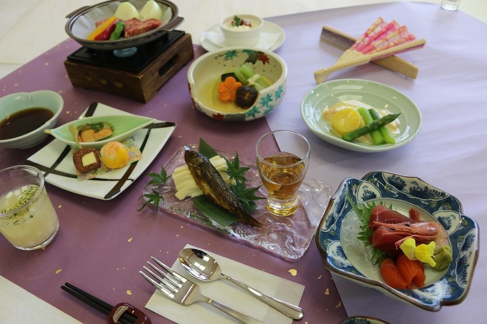 Hotel Sankeien Sapporo Eksteriør bilde