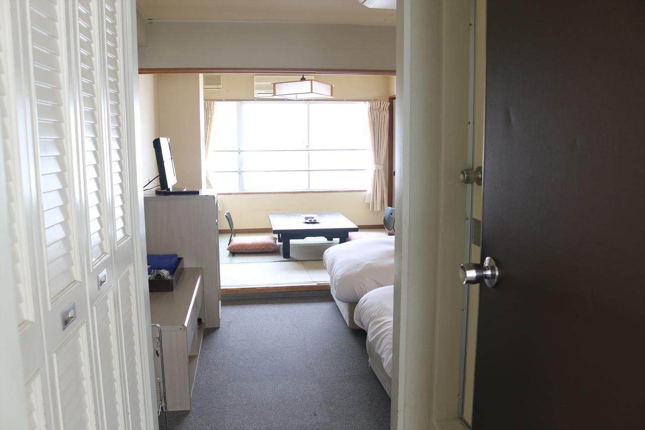 Hotel Sankeien Sapporo Eksteriør bilde