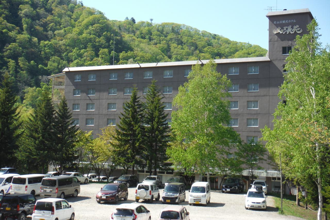 Hotel Sankeien Sapporo Eksteriør bilde