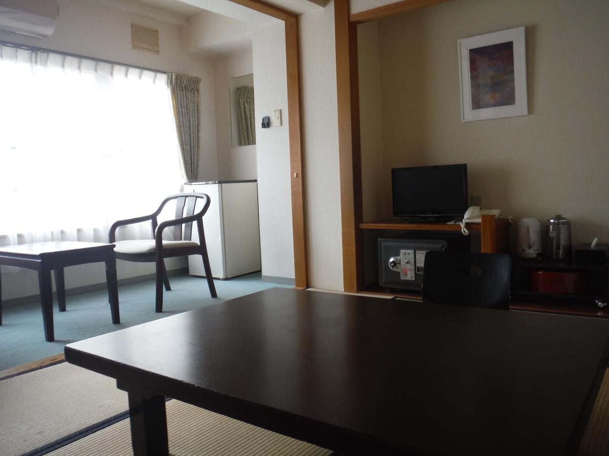 Hotel Sankeien Sapporo Eksteriør bilde